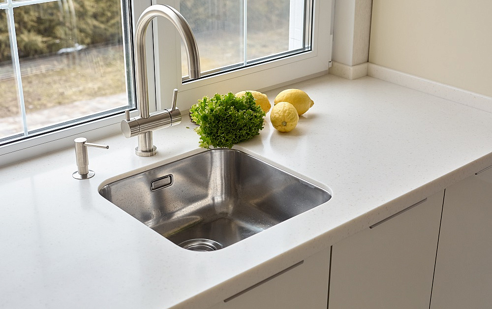 Глянцевая кухня для телеведущей Тутты Ларсен