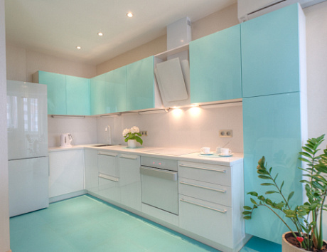 Глянцевая кухня в Санкт-Петербурге