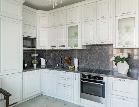 Производство кухонь из массива дуба