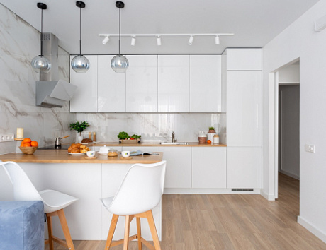 Белая кухня в Кирове