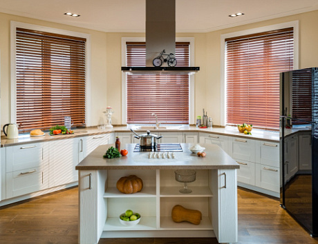 Бежевая кухня в Клину