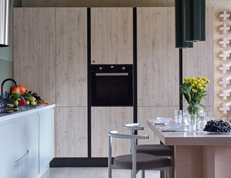 Бежевая кухня в Мурманске