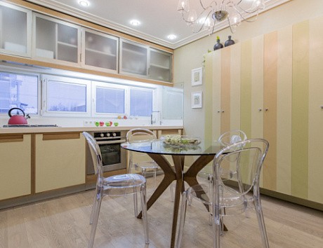 Бежевая кухня во Владивостоке